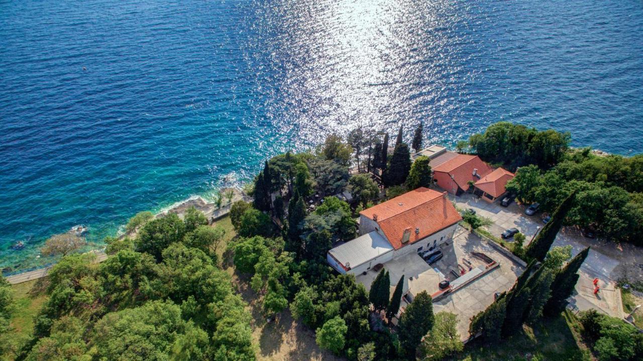 Dck Apartment By The Sea Sodici Екстериор снимка